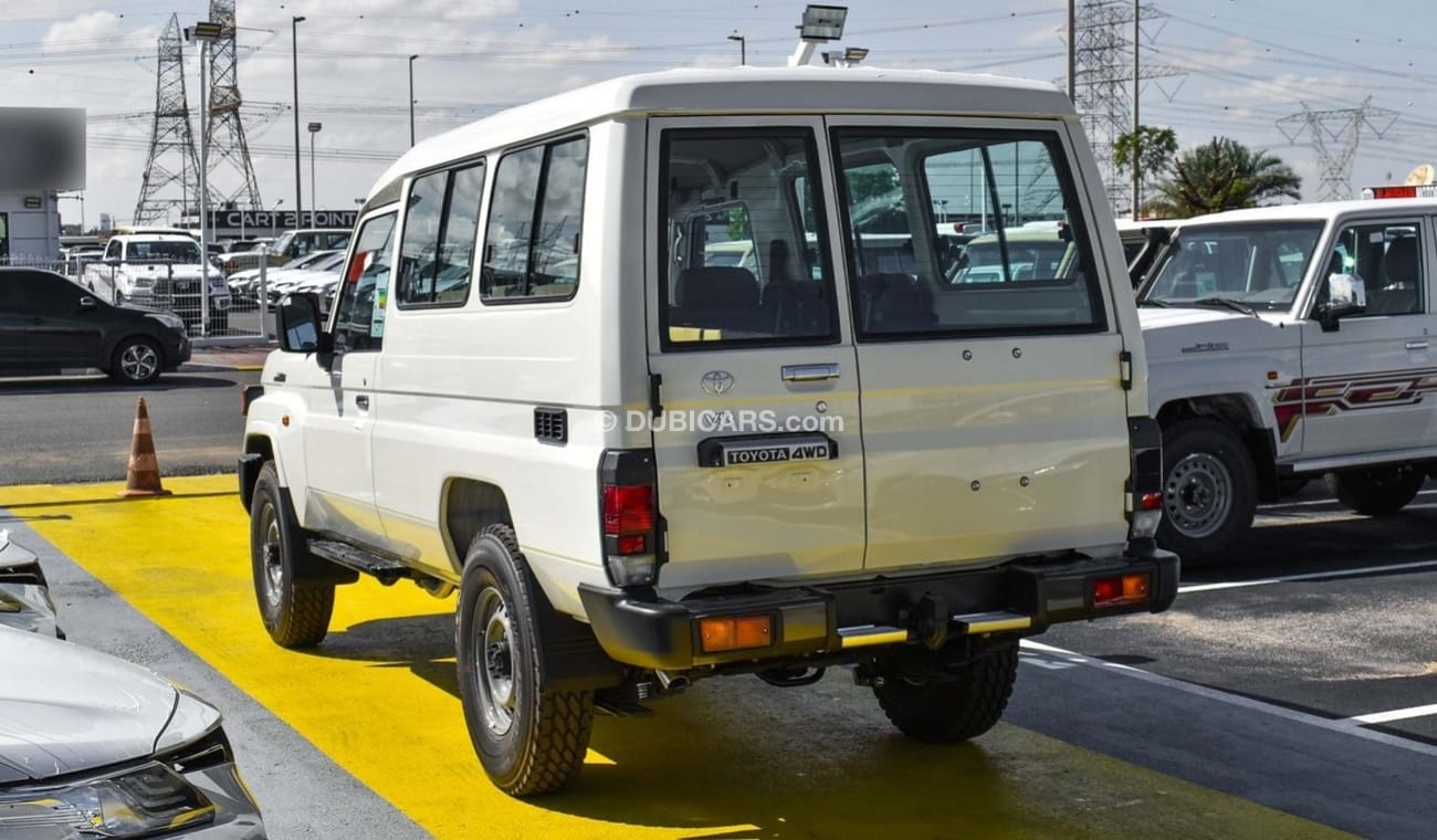 Toyota Land Cruiser Hard Top 4.5L Diesel V8