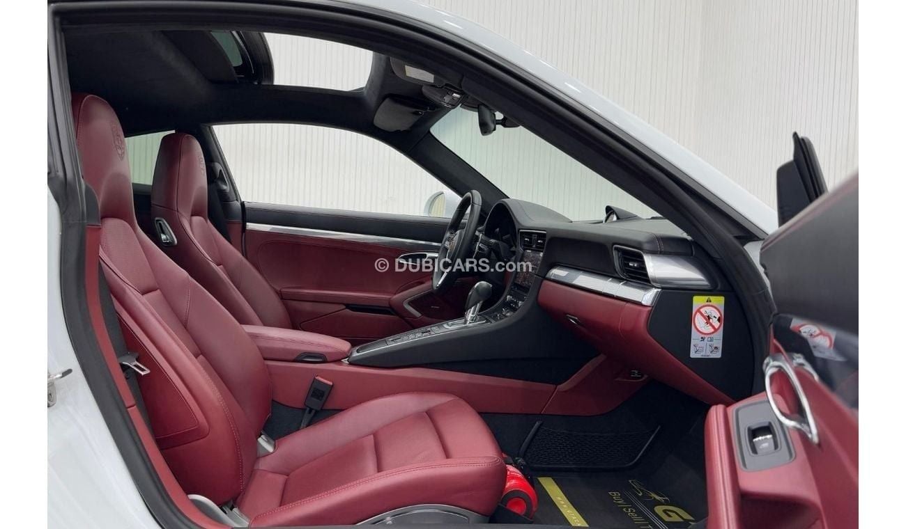 بورش 911 Carrera 4S 3.0L (380 HP) Coupe 2019 Porsche 911 Carrera 4S, Porsche Agency Warranty, Full Service Hi