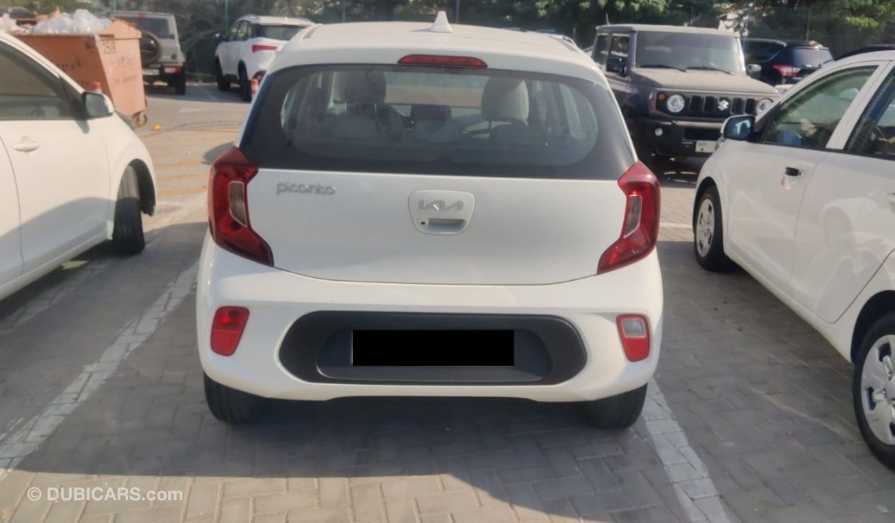 Kia Picanto 1.2L - White & Silver Quantity Available