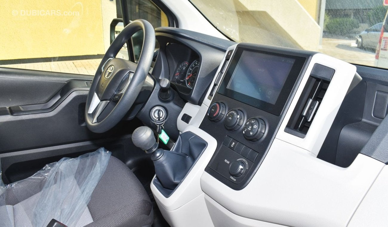 تويوتا هاياس TOYOTA HIACE 3.5L PETROL V6 13 SEATER DX M/T WITH REAR HEATER