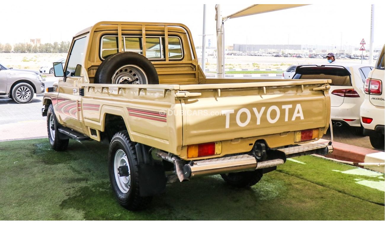 Toyota Land Cruiser Hard Top