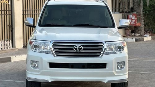 Toyota Land Cruiser GXR V8 خليجي