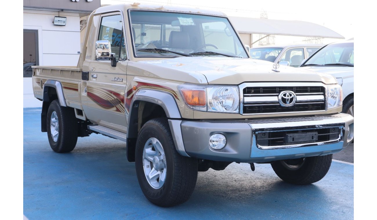 تويوتا لاند كروزر بيك آب 2009 TOYOTA LAND CRUISER SINGLE CAN 4.5l