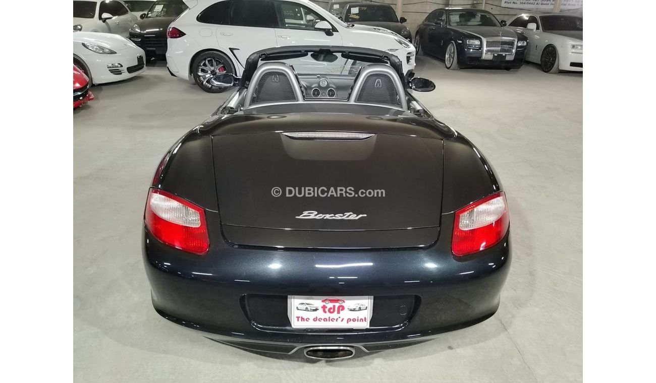 Porsche 718 Boxster 2.7L, WITH MANUAL TRANSMISSION (6MT), SPORTS CHRONO PACKAGE AND MORE.