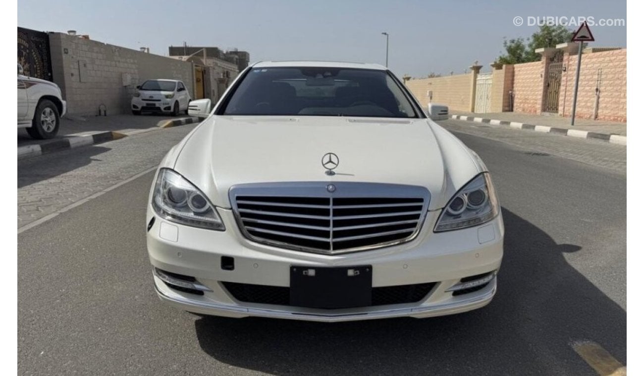 Mercedes-Benz S 400