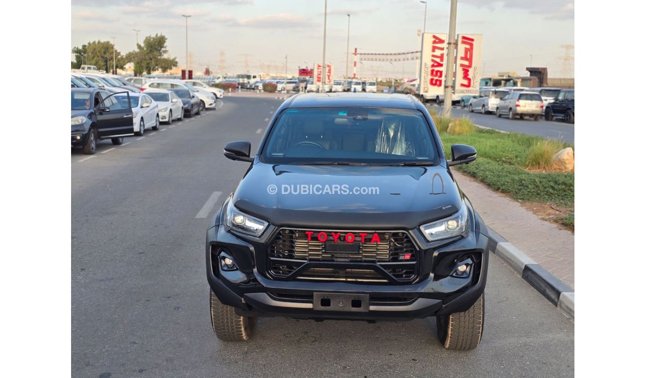 Toyota Hilux Toyota Hilux pickup Rogue 2023 Model diesel engine top of the range