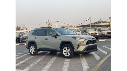 تويوتا راف ٤ 2020 Toyota Rav4 Hybrid Fuel 2.5L V4 MidOption+ Push Start - 4x4 AWD - 38,000 Mileage