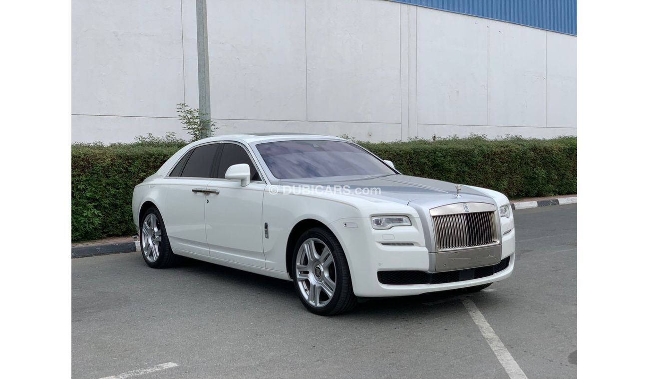 Rolls-Royce Ghost EWB 6.6L GCC SPEC NEAT AND CLEAN