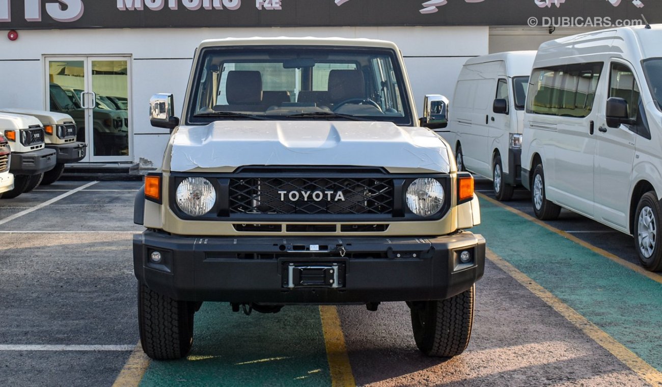 Toyota Land Cruiser Hard Top 4.0L V6 A/T