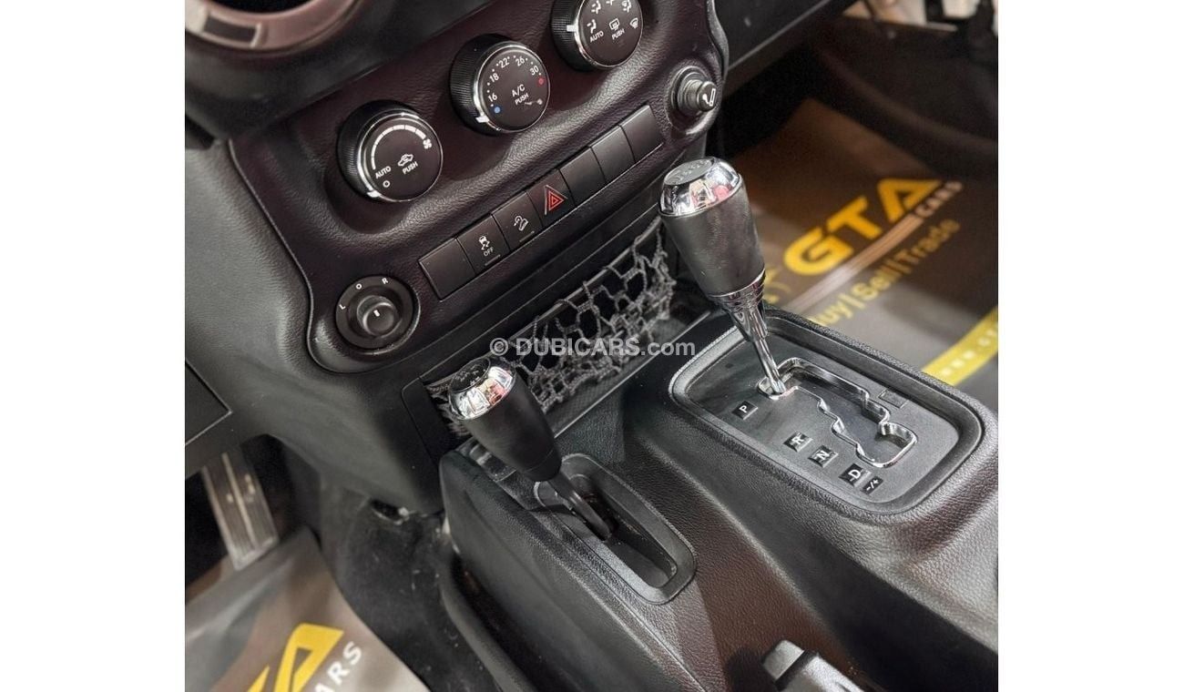 جيب رانجلر Sport 3.6L A/T 2015 Jeep Wrangler Sport, Service History, Excellent Condition, GCC