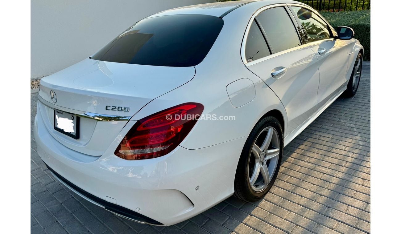 مرسيدس بنز C200 AMG Line