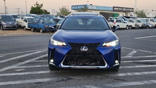 Lexus UX250h 2020 F sport Hybrid engine , AWD , Sunroof, parking sensor a