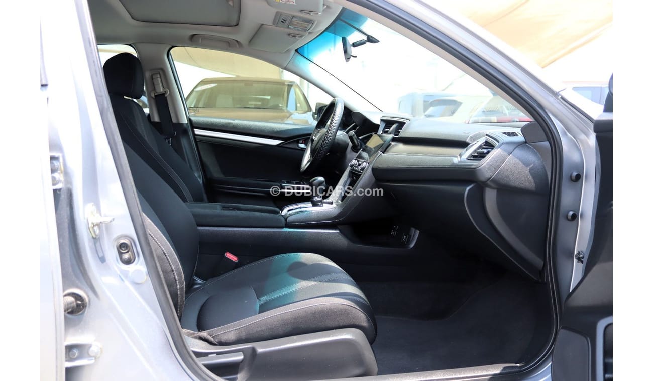 Honda Civic DX ACCIDENTS FREE - GCC - SUNROOF - PERFECT CONDITION INSIDE OUT