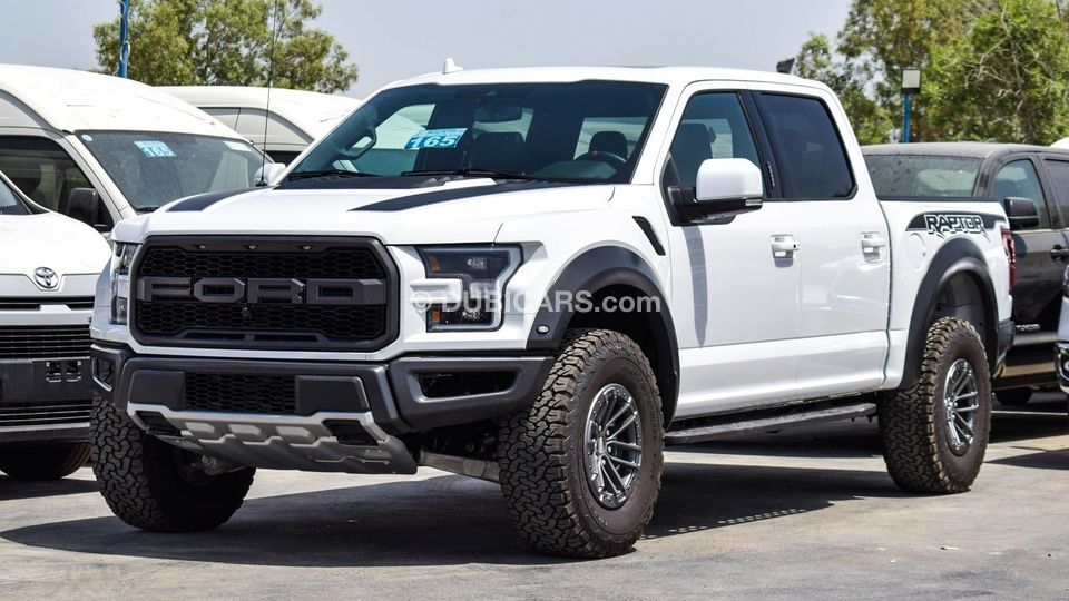 Ford Raptor Super Crew Cab 3.5L Petrol for sale: AED 270,000. White, 2020