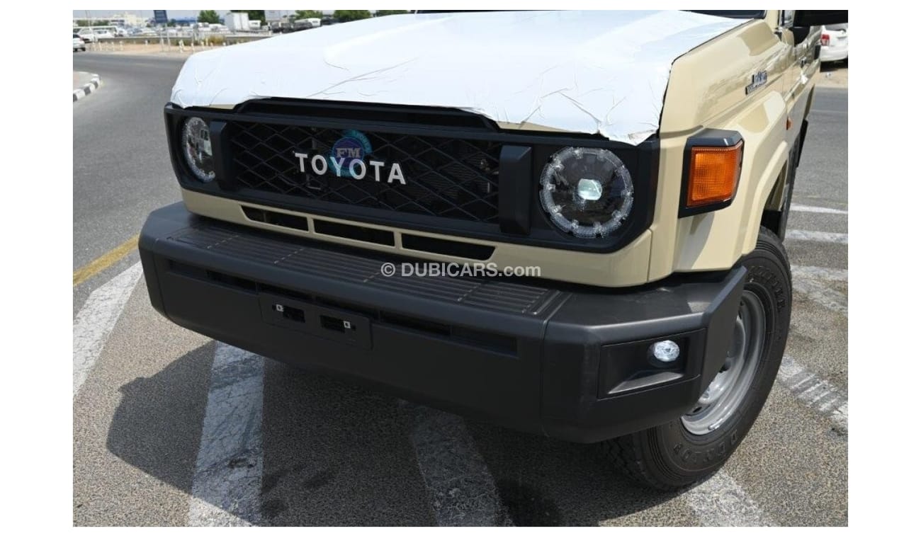 Toyota Land Cruiser Hard Top 71 4.0L Petrol Manual