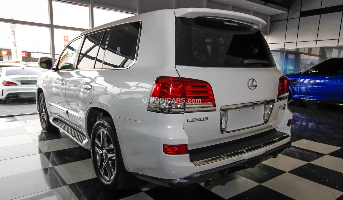 Lexus LX570