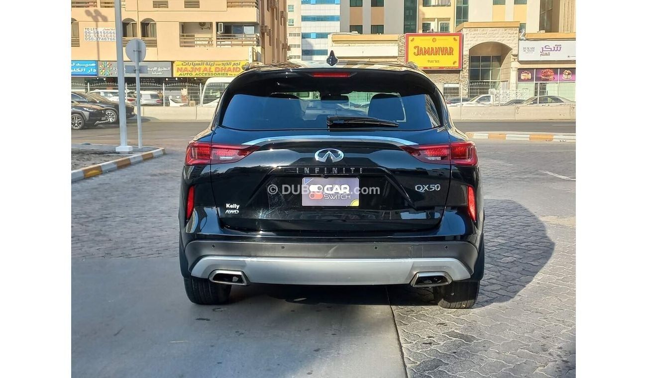 إنفينيتي QX50 Luxury 2.0L RWD