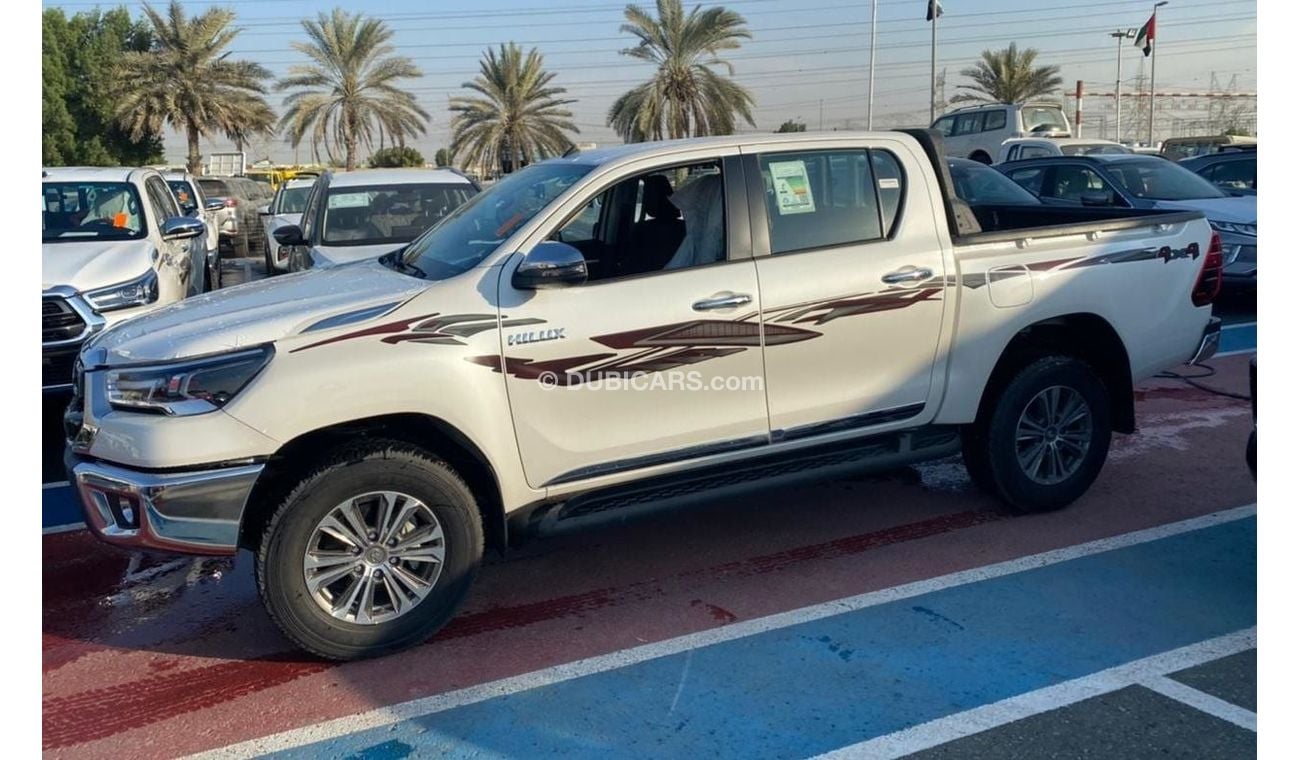 تويوتا هيلوكس 2024 Toyota Hilux S-GLX Double Cab (Full-Option with Seat Ventilation) 2.7L 4-Cyl Petrol A/T 4x4 Exp