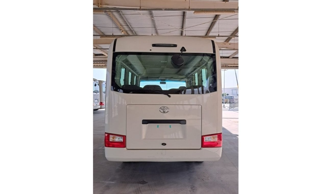 تويوتا كوستر Toyota Coaster 4.2 Diesel 23seater