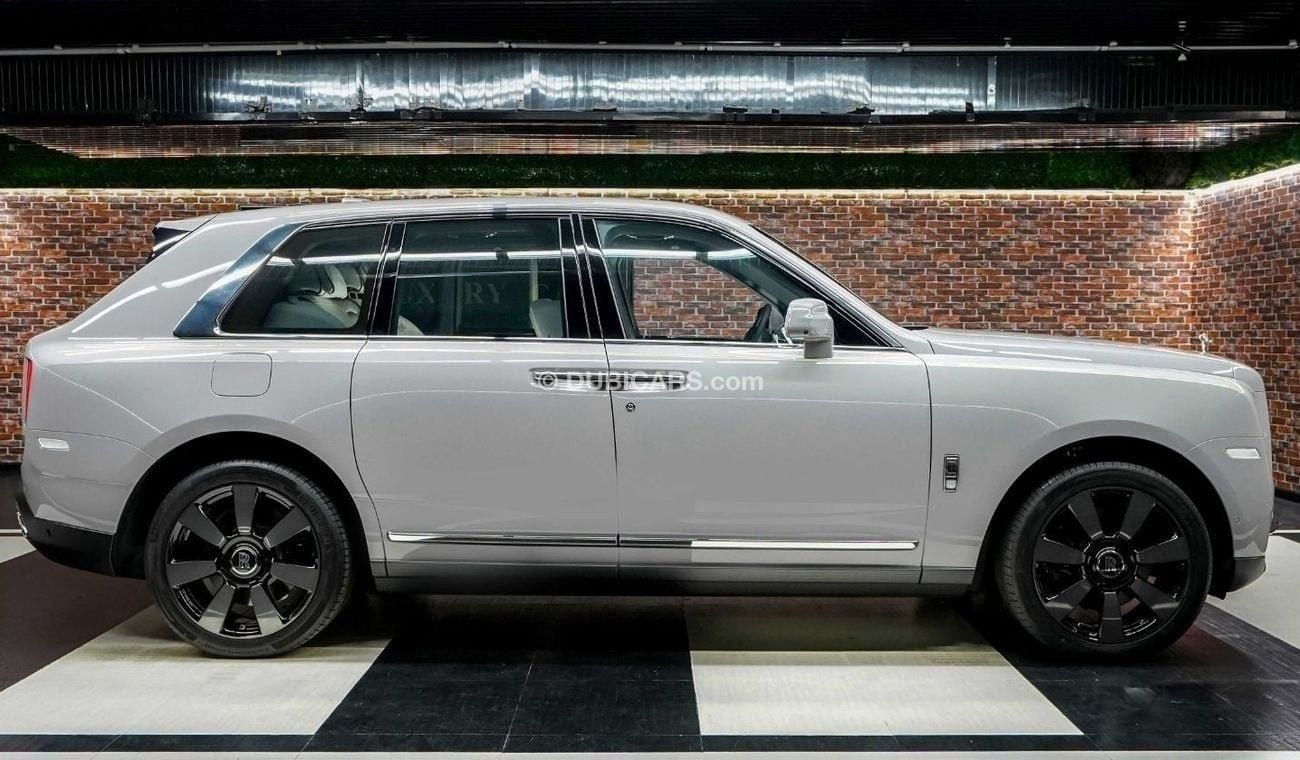 Rolls-Royce Cullinan | EID AL ETIHAD SPECIAL PRICE | SILVER BADGE | BRAND NEW | 2023 | TEMPEST GREY | FULL OPTION