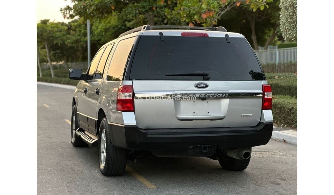 Ford Expedition XLT 3.5L