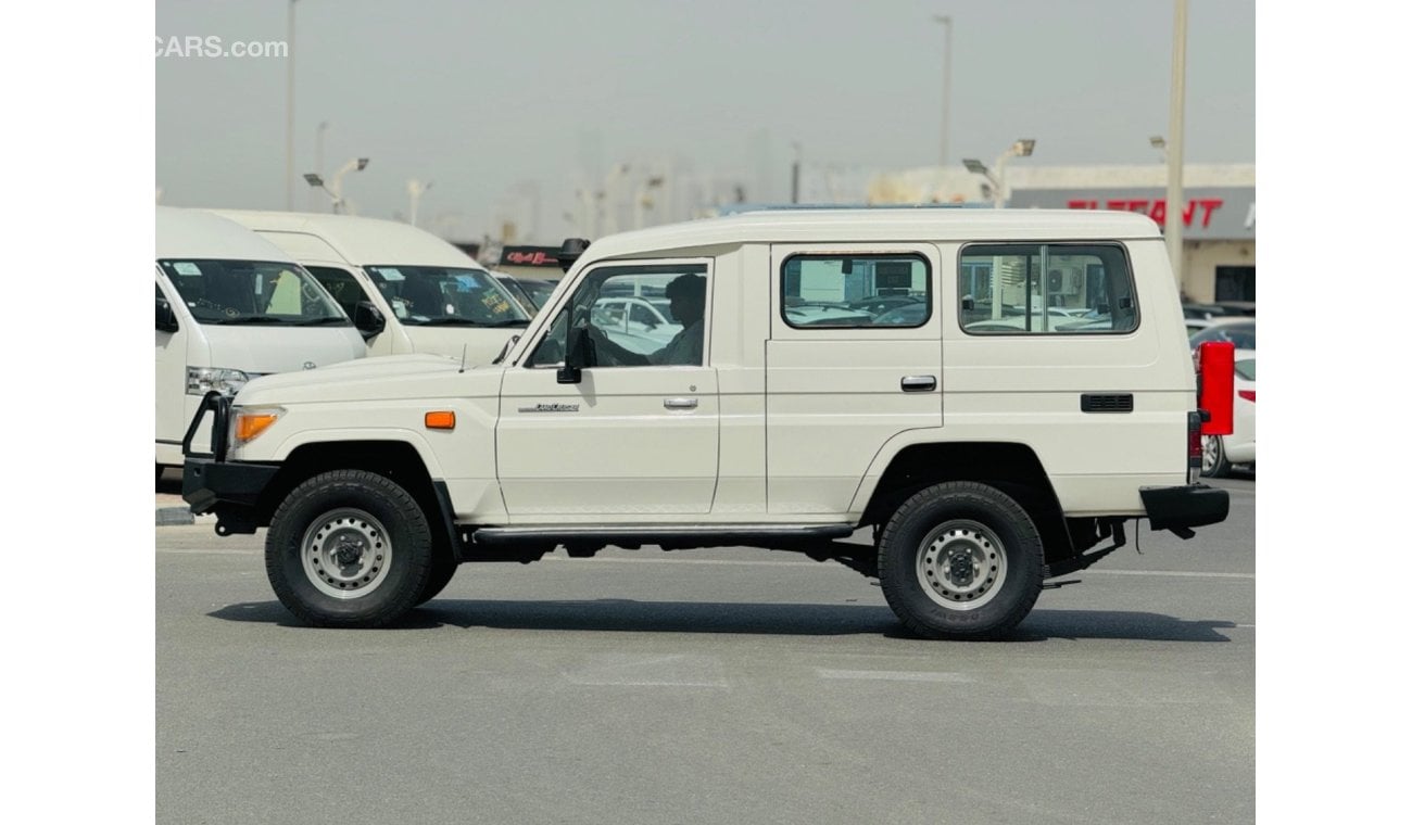 Toyota Land Cruiser Hard Top Toyota Land Cruiser hardtop 3 door