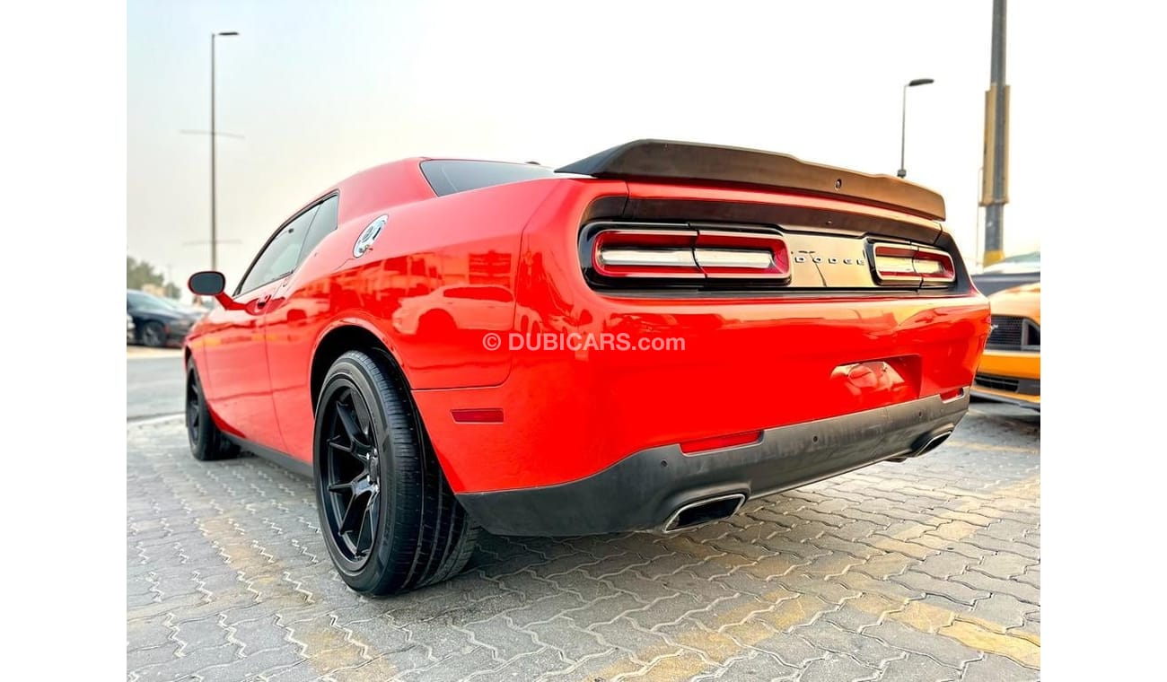 Dodge Challenger SXT For sale 1400/- monthly