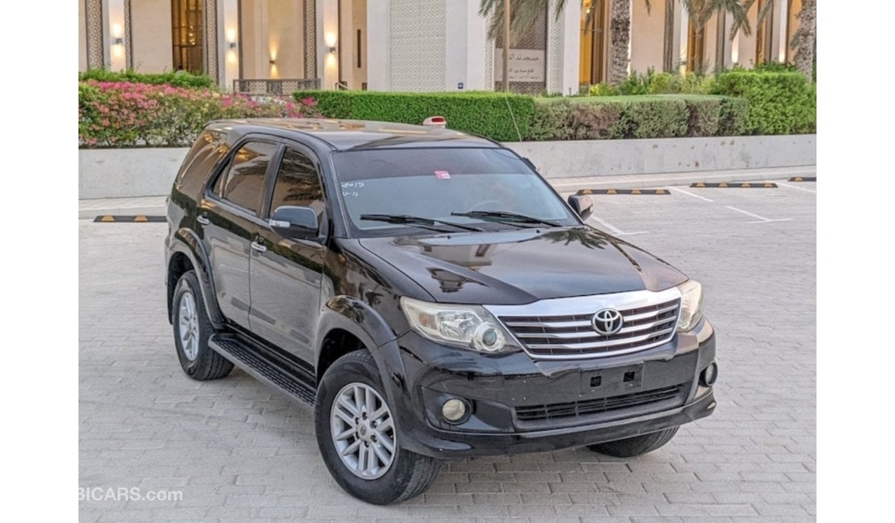 Toyota Fortuner Toyota Fortuner 2013 v4 full options top of the range