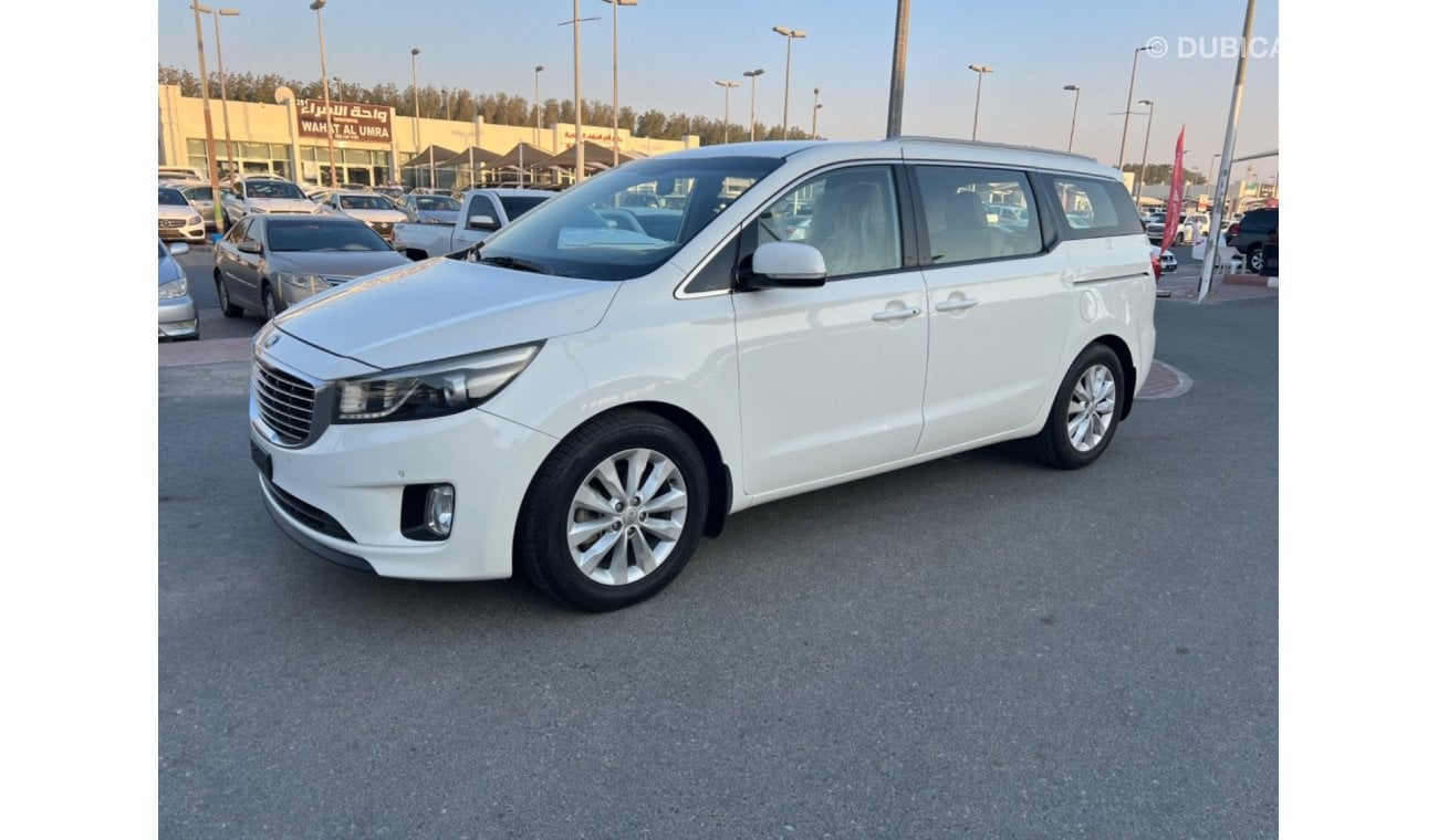 كيا كارنيفال 2016 Kia carnival Lx