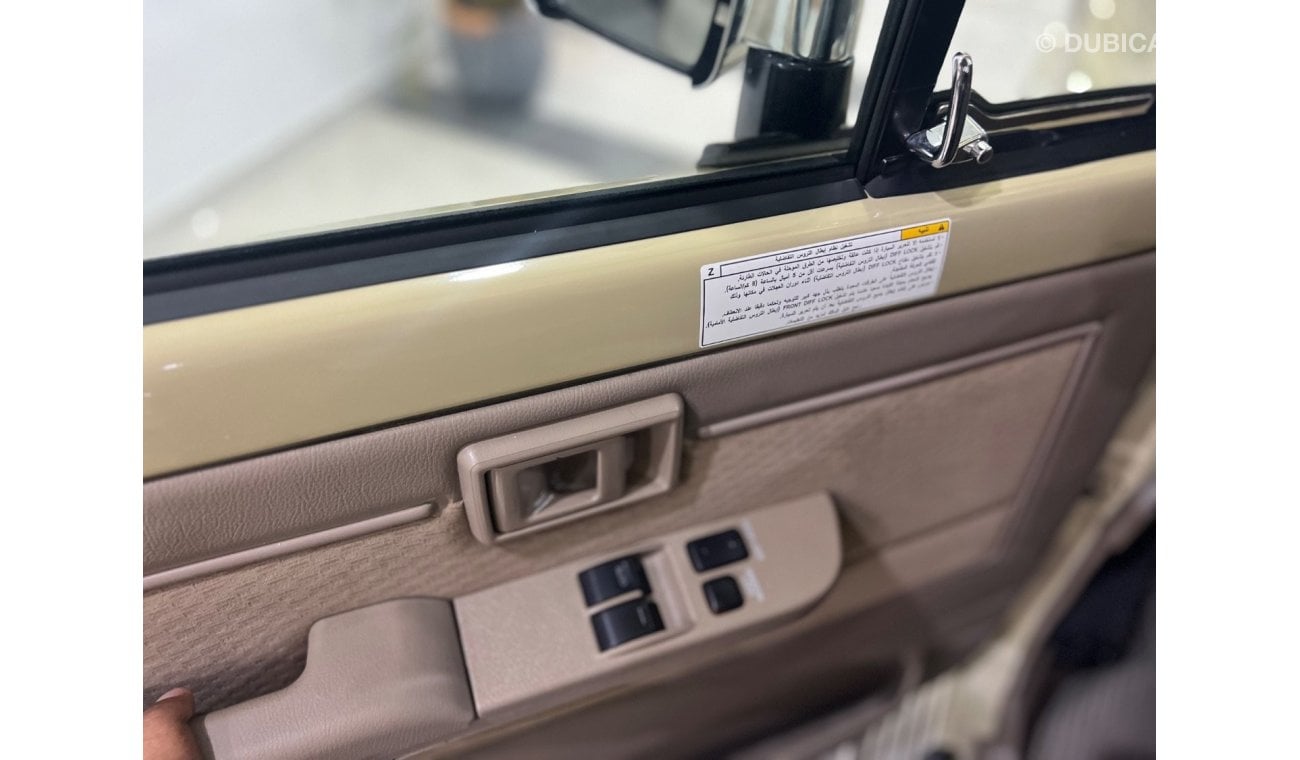 Toyota Land Cruiser Pick Up PICKUP 70th LX1