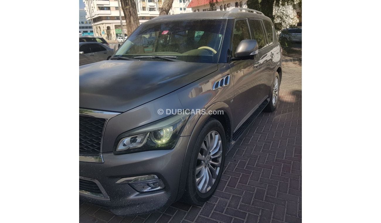 Infiniti QX80 Limited 5.6L