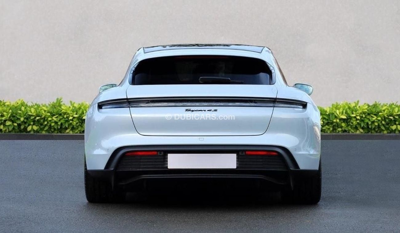 Porsche Taycan Sport Turismo 340kW 4S RIGHT HAND DRIVE