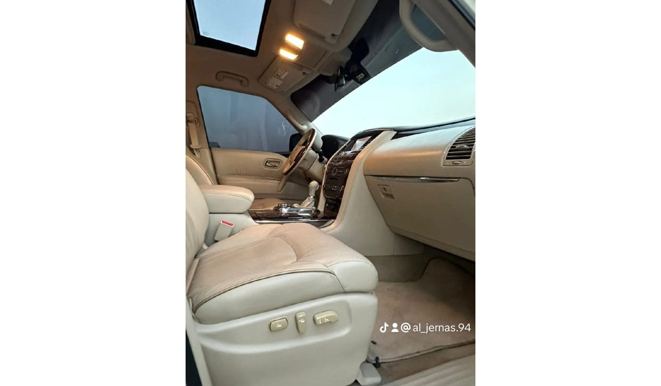 Infiniti QX80 Luxury