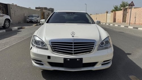 Mercedes-Benz S 400