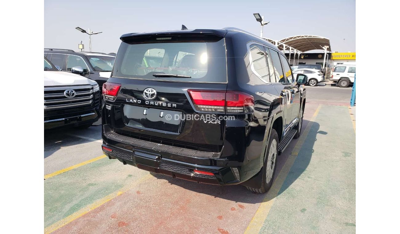 Toyota Land Cruiser LC300 VXR  DEISEL   3.3L  2024