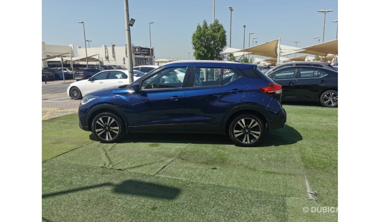 Nissan Kicks SV Very Clean Car