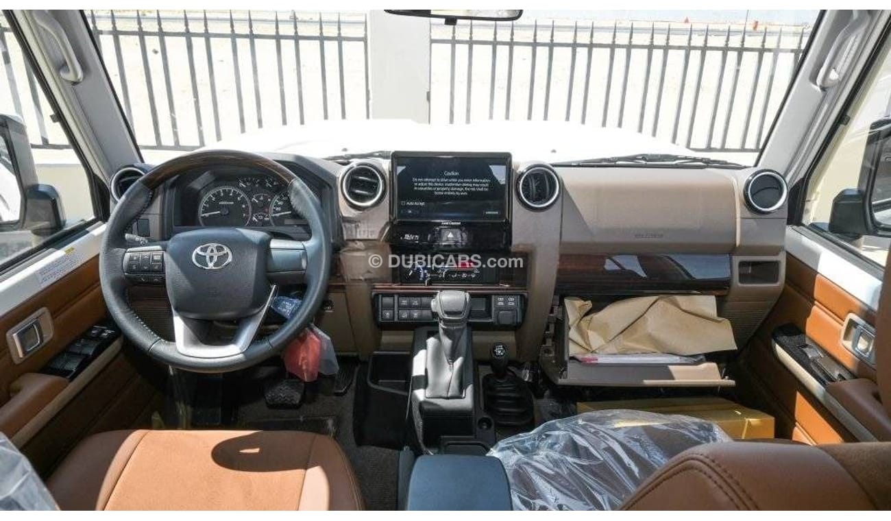 Toyota Land Cruiser Hard Top TOYOTA LC76 HARD TOP 5door 4.0L PETROL AT MY2024