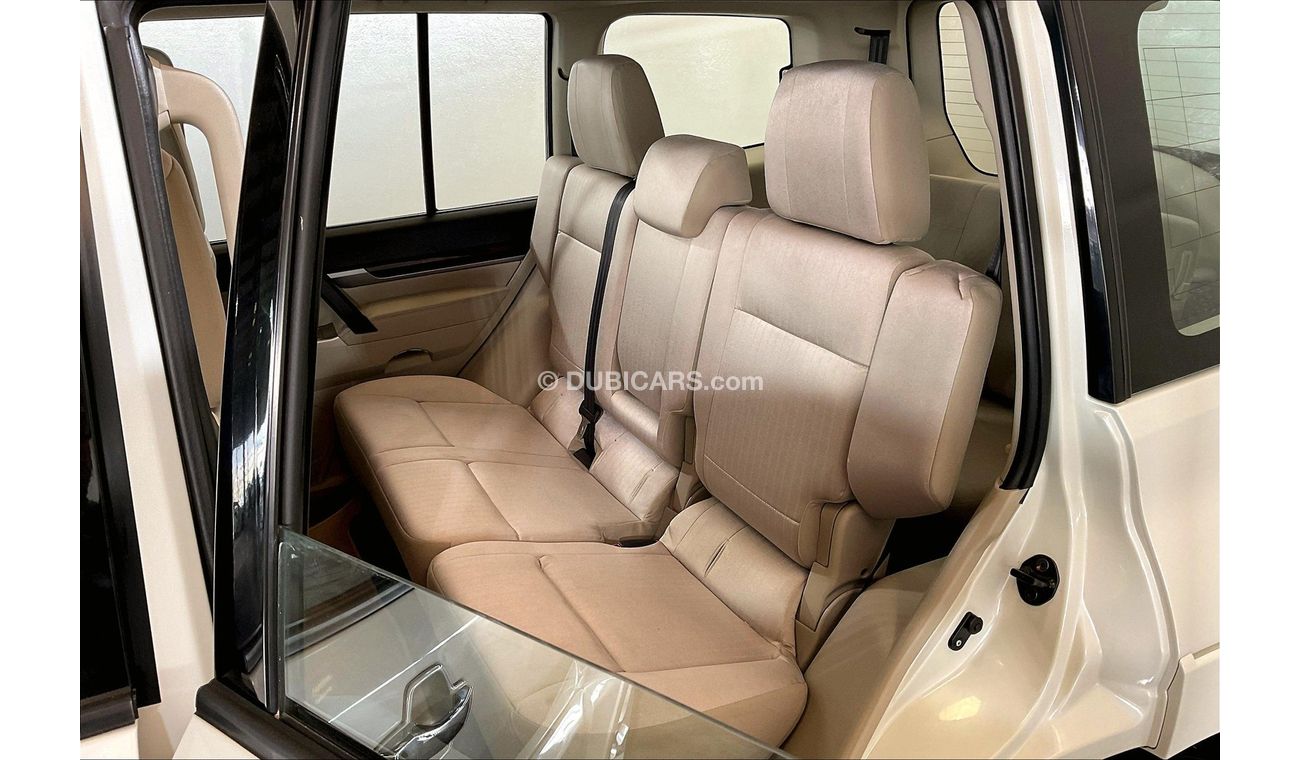 Mitsubishi Pajero GLS Midline w/sunroof