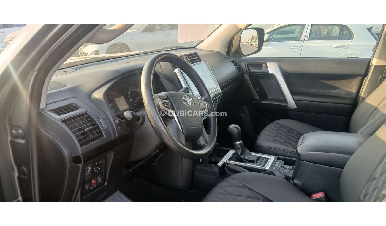 Toyota Prado Toyota landcruise prado 2019Model diesel Transmission. Automatic Interior.Black  leather seats 7 sea