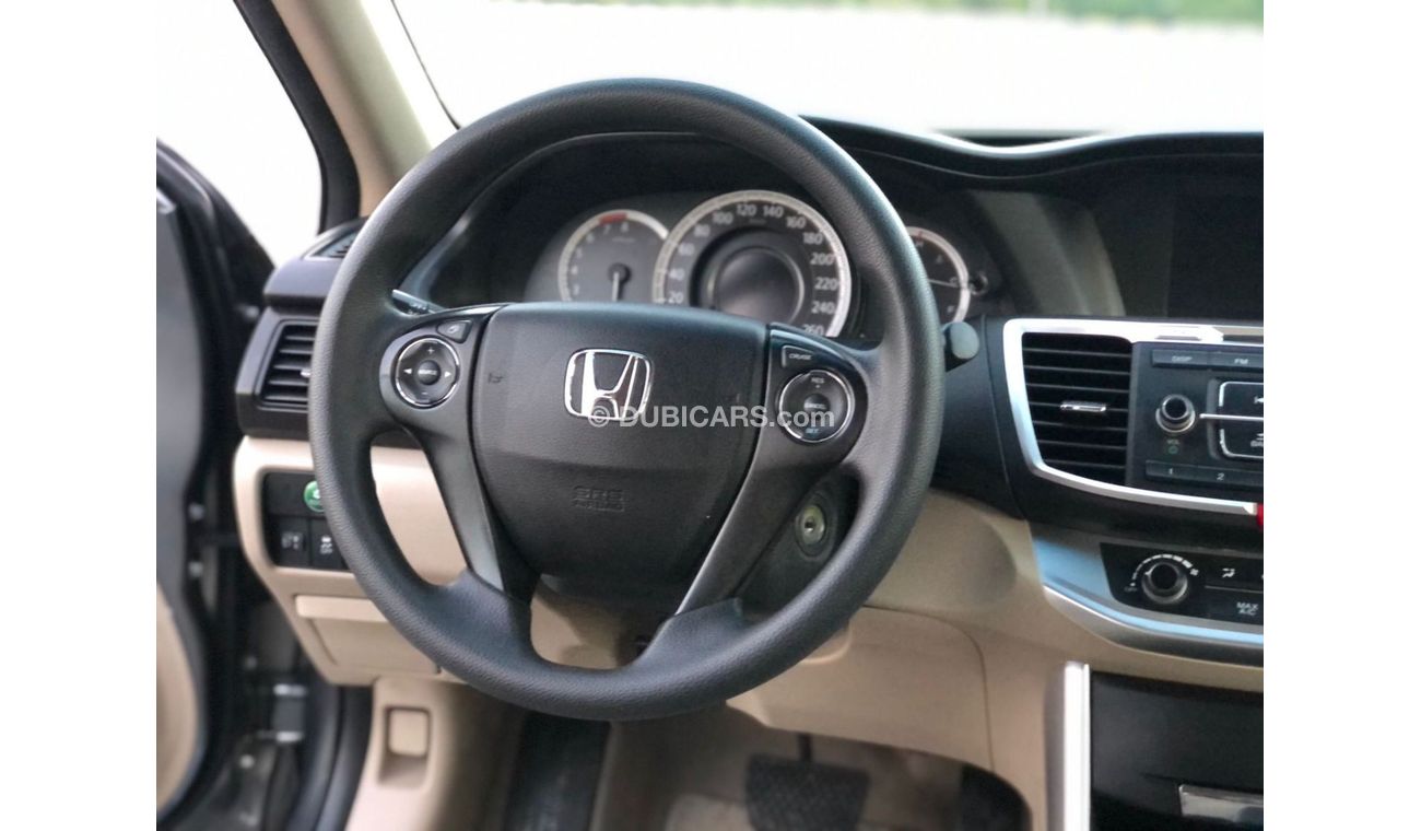 Honda Accord LX MODEL 2016 GCC car perfect condition inside and outside full original paint