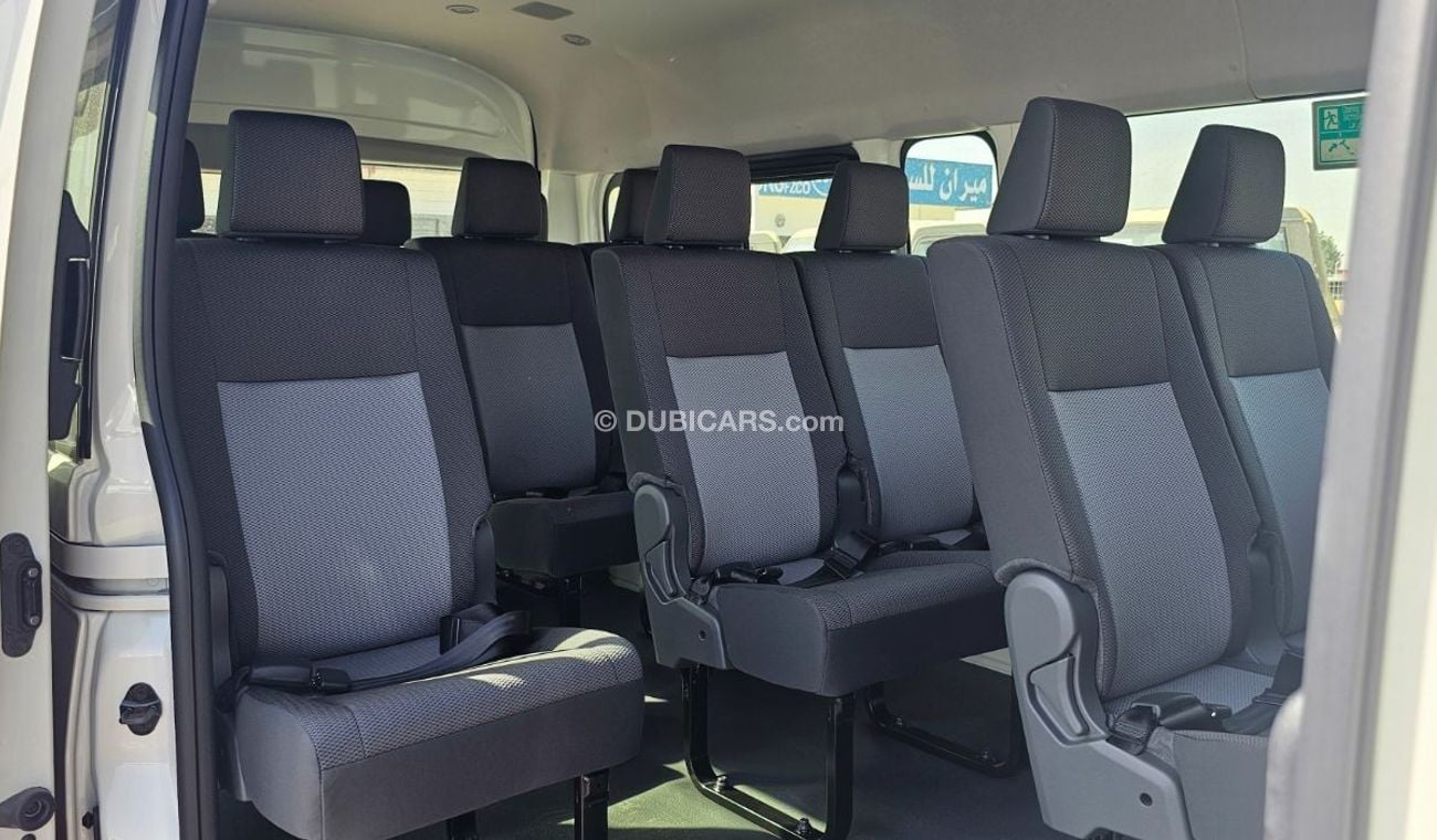 Toyota Hiace TOYOTA HIACE HIGHROOF 3.5Ltr V6 MT 2WD 13-SEATER  2025