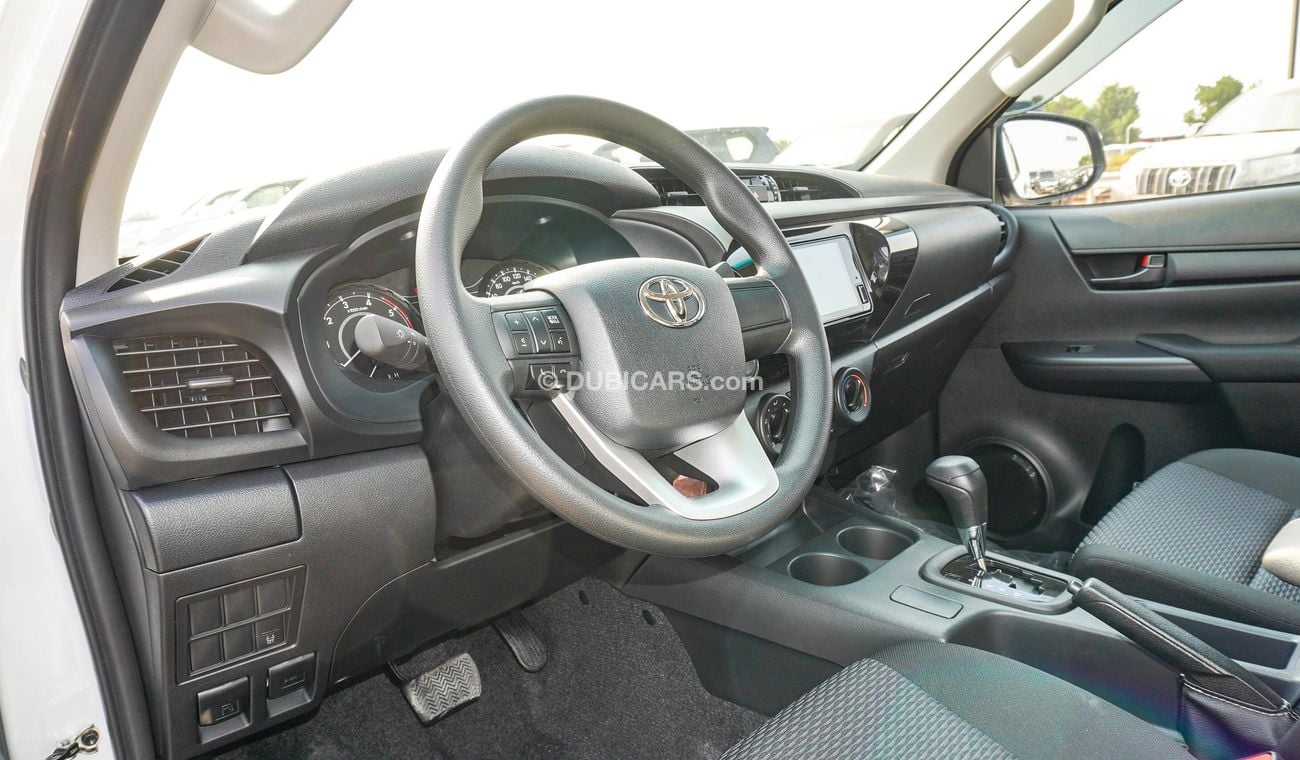 Toyota Hilux 2.4L Diesel 4WD A/T