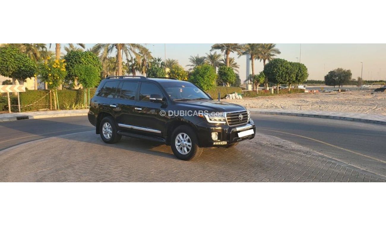 Toyota Land Cruiser V6 EXR 4.0L 4WD - Showroom condition