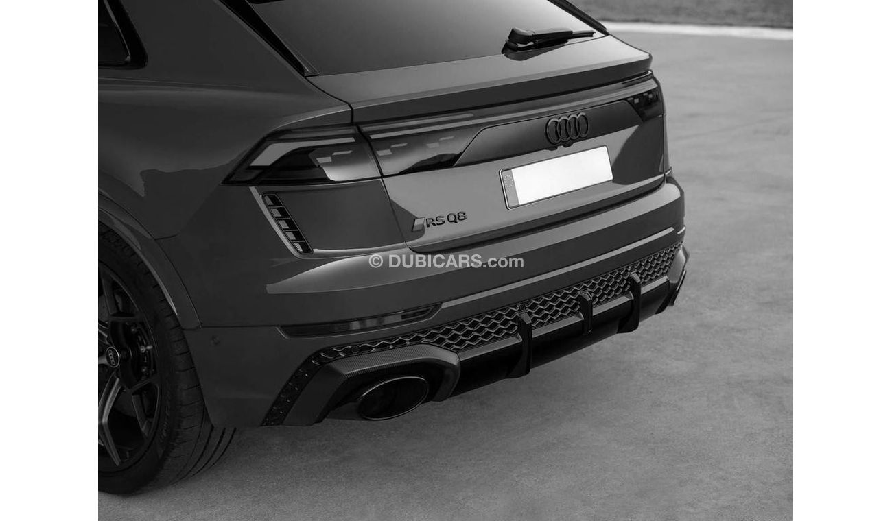 أودي RSQ8 TFSI quattro 4.0L TFSI V8 Performance Carbon Vorsprung  RIGHT HAND DRIVE