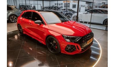 أودي RS3 TFSI quattro 2.5L Sportback