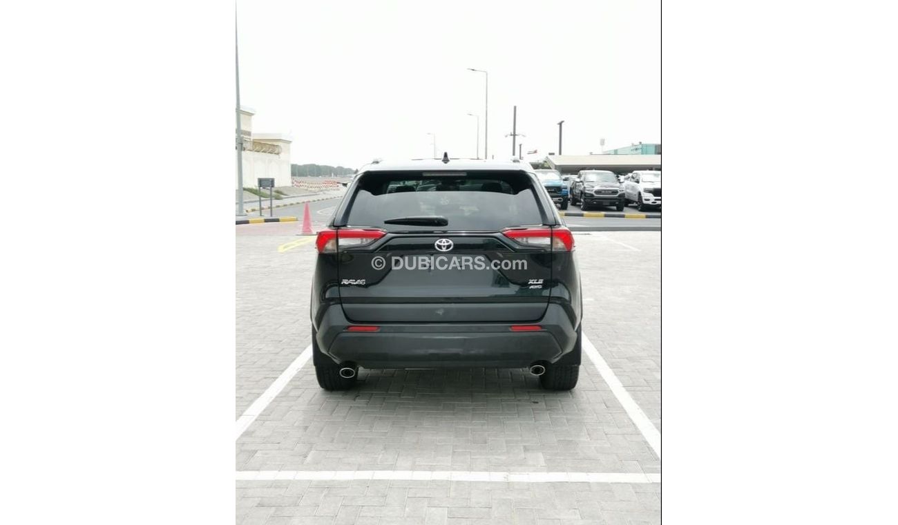 Toyota RAV4 Toyota RAV4  XLE- 2022 - Black