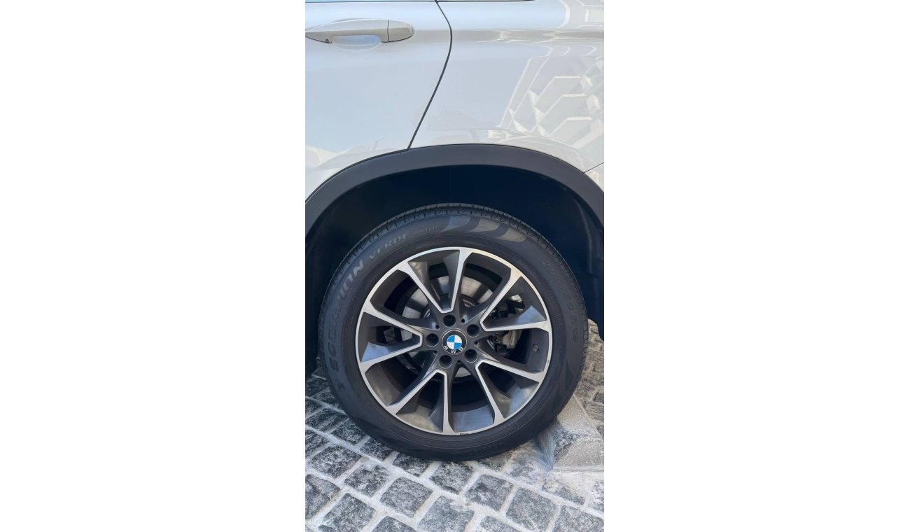 BMW X5 40i Exclusive 3.0L