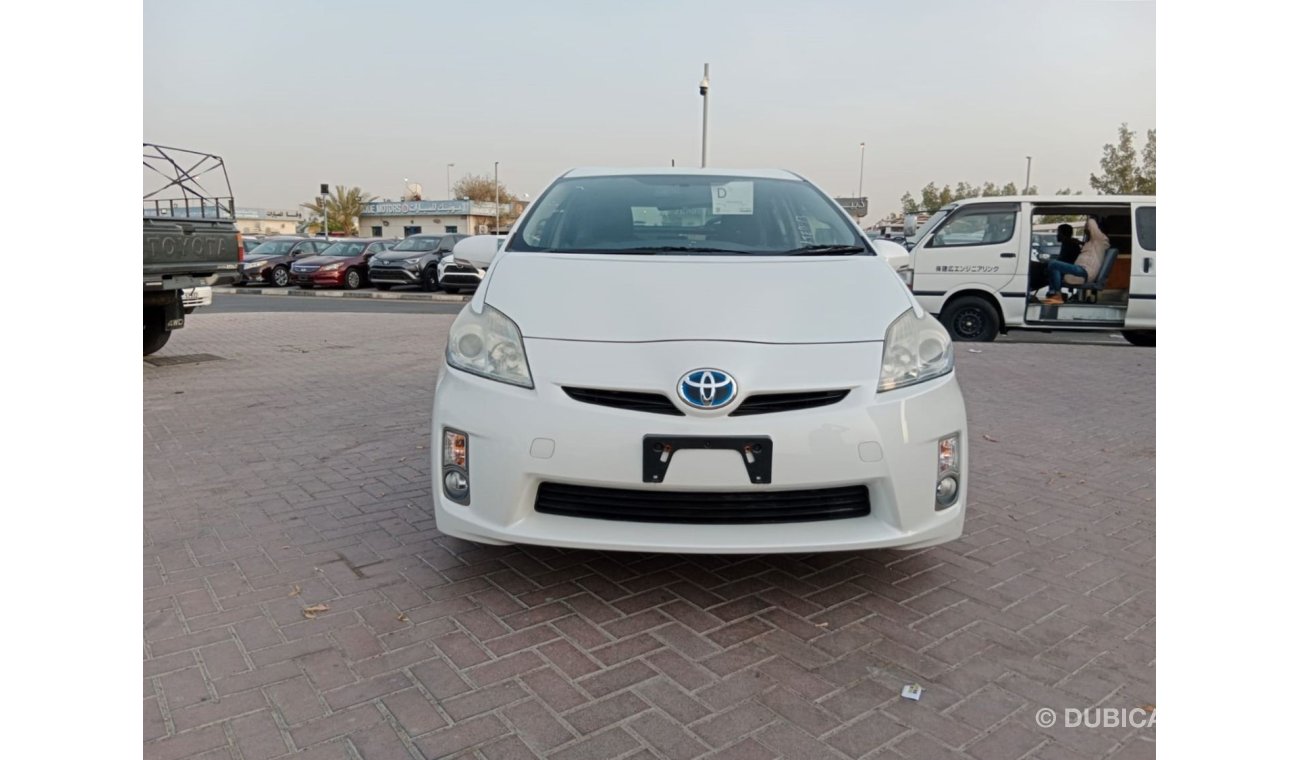 تويوتا برياس TOYOTA PRIUS RIGHT HAND DRIVE (PM1593)