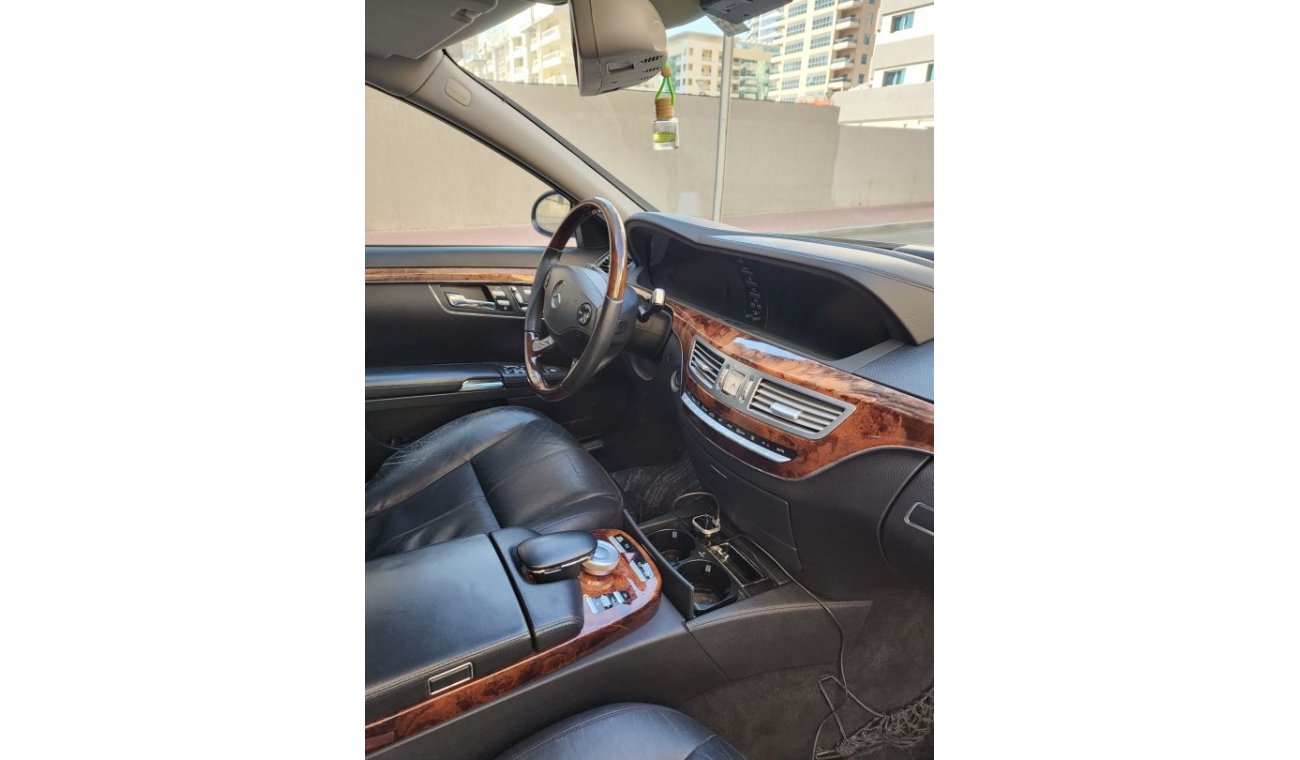 مرسيدس بنز S 550