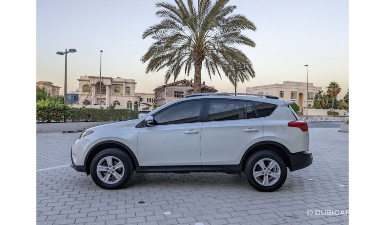 Toyota RAV4 Toyota RAV4 EX 2014 GCC petrol left hand drive